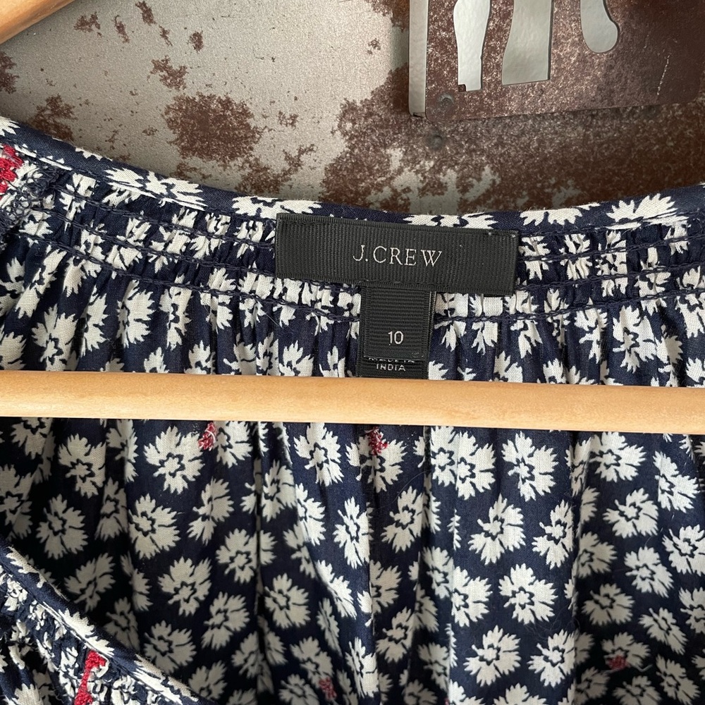 J. Crew Navy and Red Floral V-Neck Peasant Blouse, Sz 10 - Picture 3 of 4
